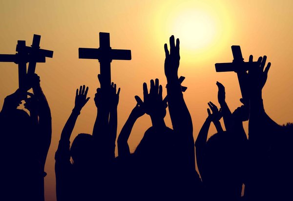 L'influence des croyances sur la société contemporaine